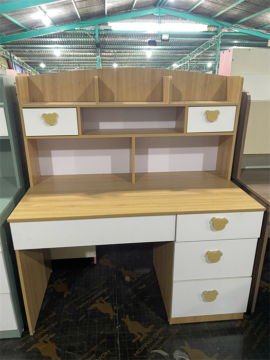 Bàn học liền kệ sách có ngăn kéo